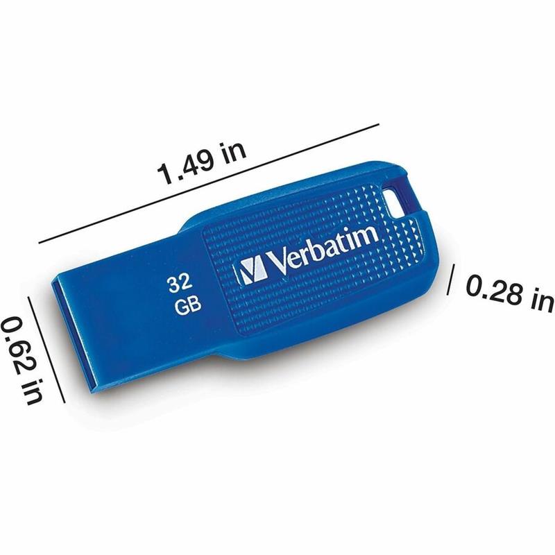 843818